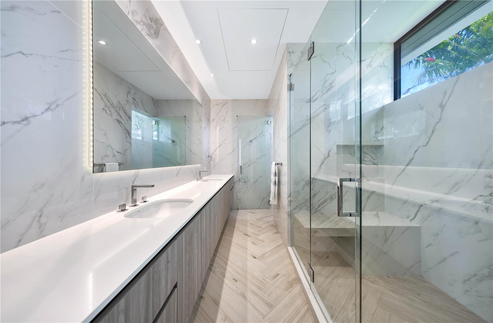 DORADO COUNTRY ESTATES - Residential