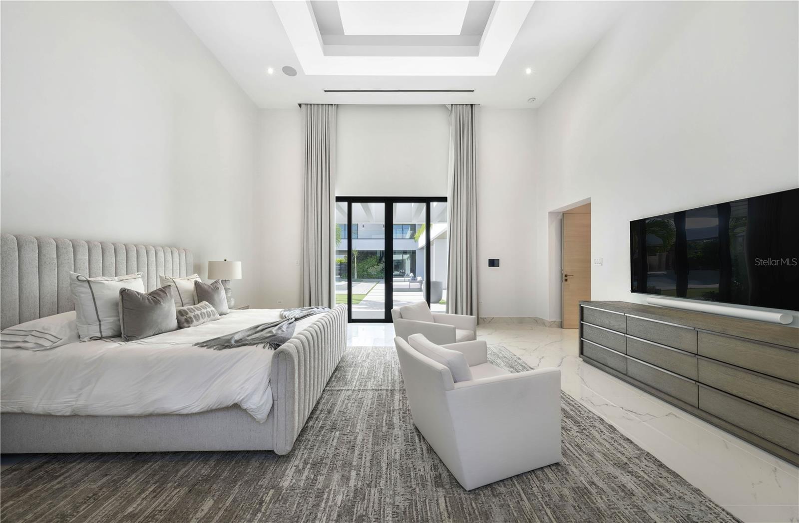 DORADO COUNTRY ESTATES - Residential