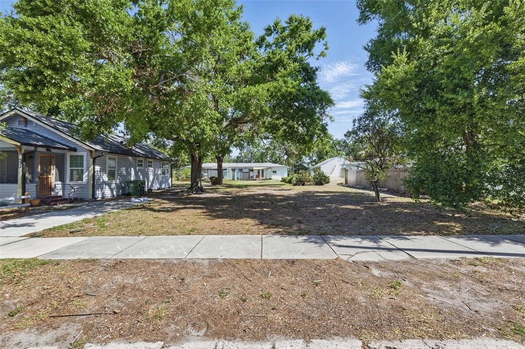 Photo of 0 9th Street, Sarasota, FL 34237 (MLS # TB8376690)