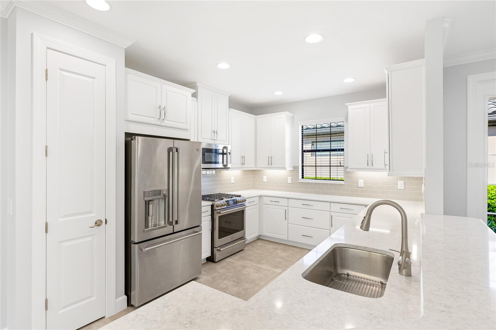 BELLACINA BY CASEY KEY PH 3 - Residential