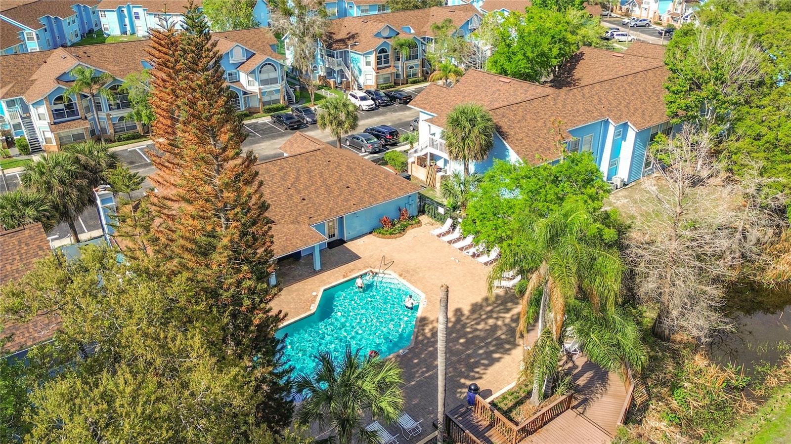 VILLAS AT SOMERSET THE - Residential