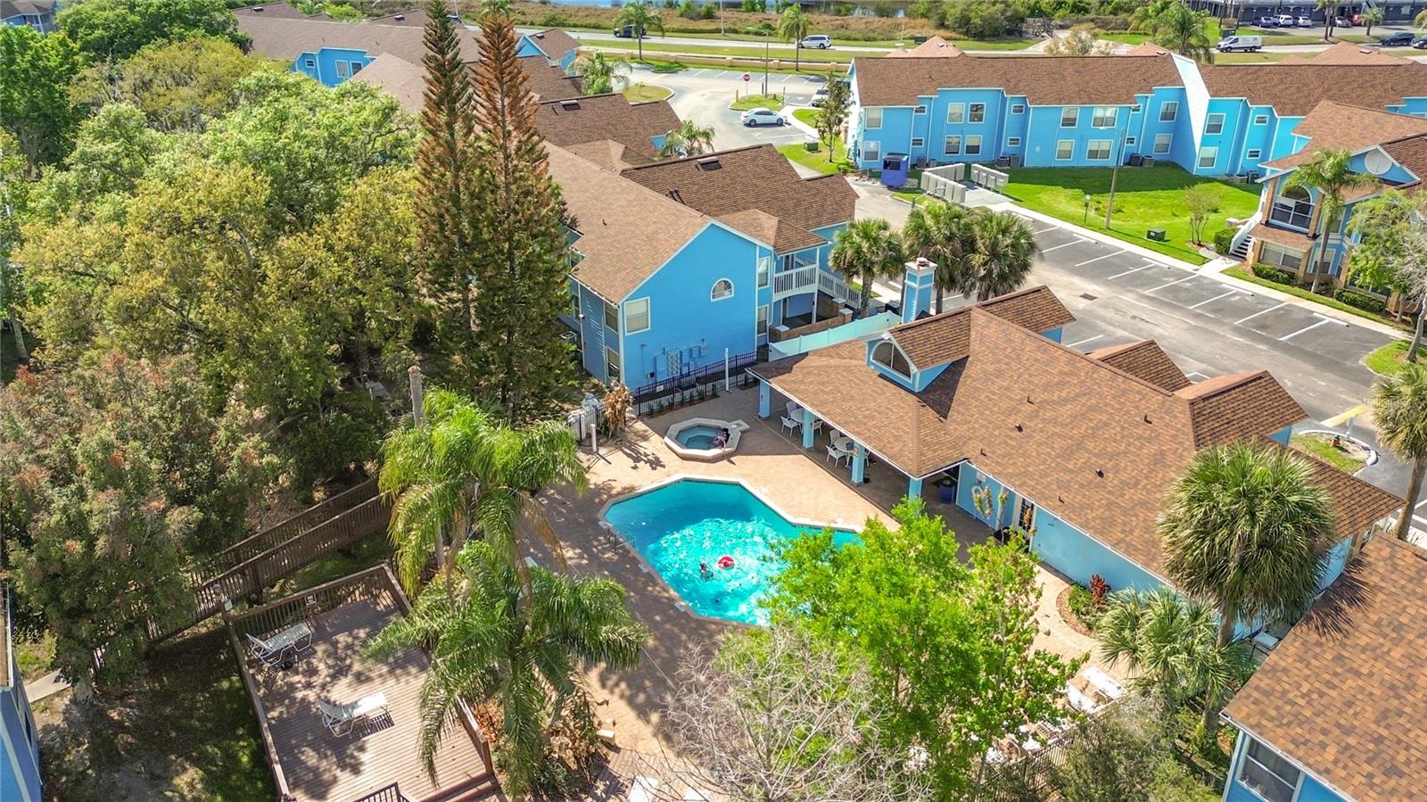 VILLAS AT SOMERSET THE - Residential