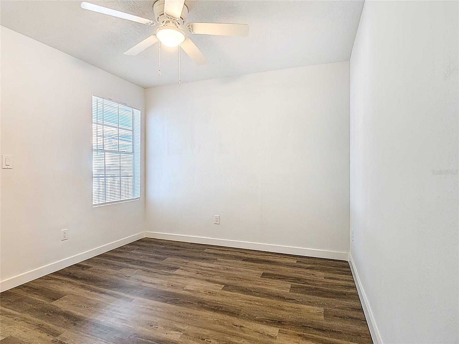 VILLAS AT SOMERSET THE - Residential