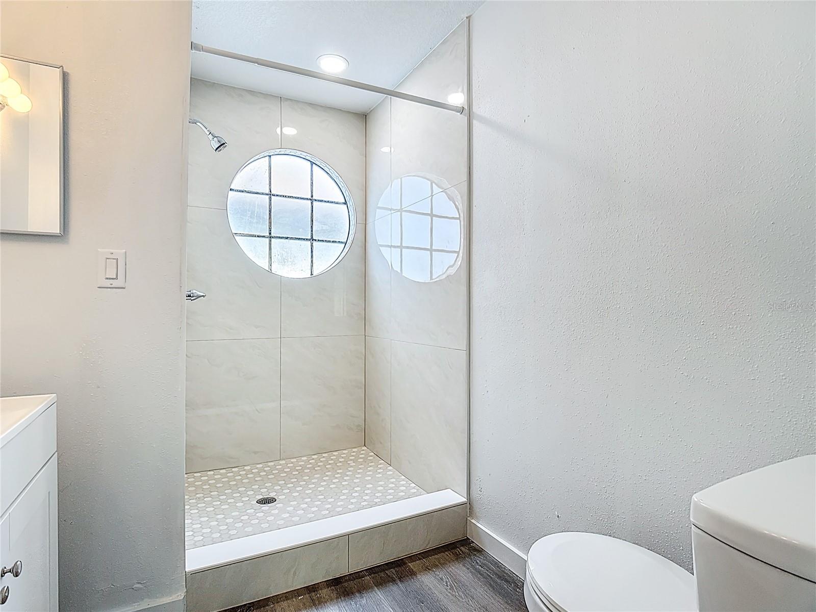 VILLAS AT SOMERSET THE - Residential