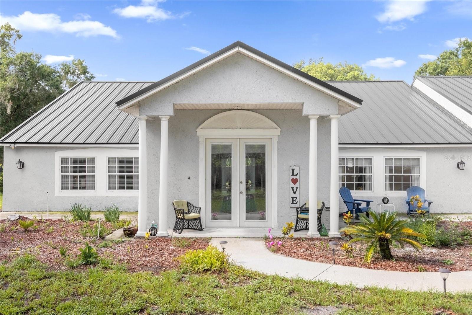 RUNNYMEDE OAKS UNREC - Residential