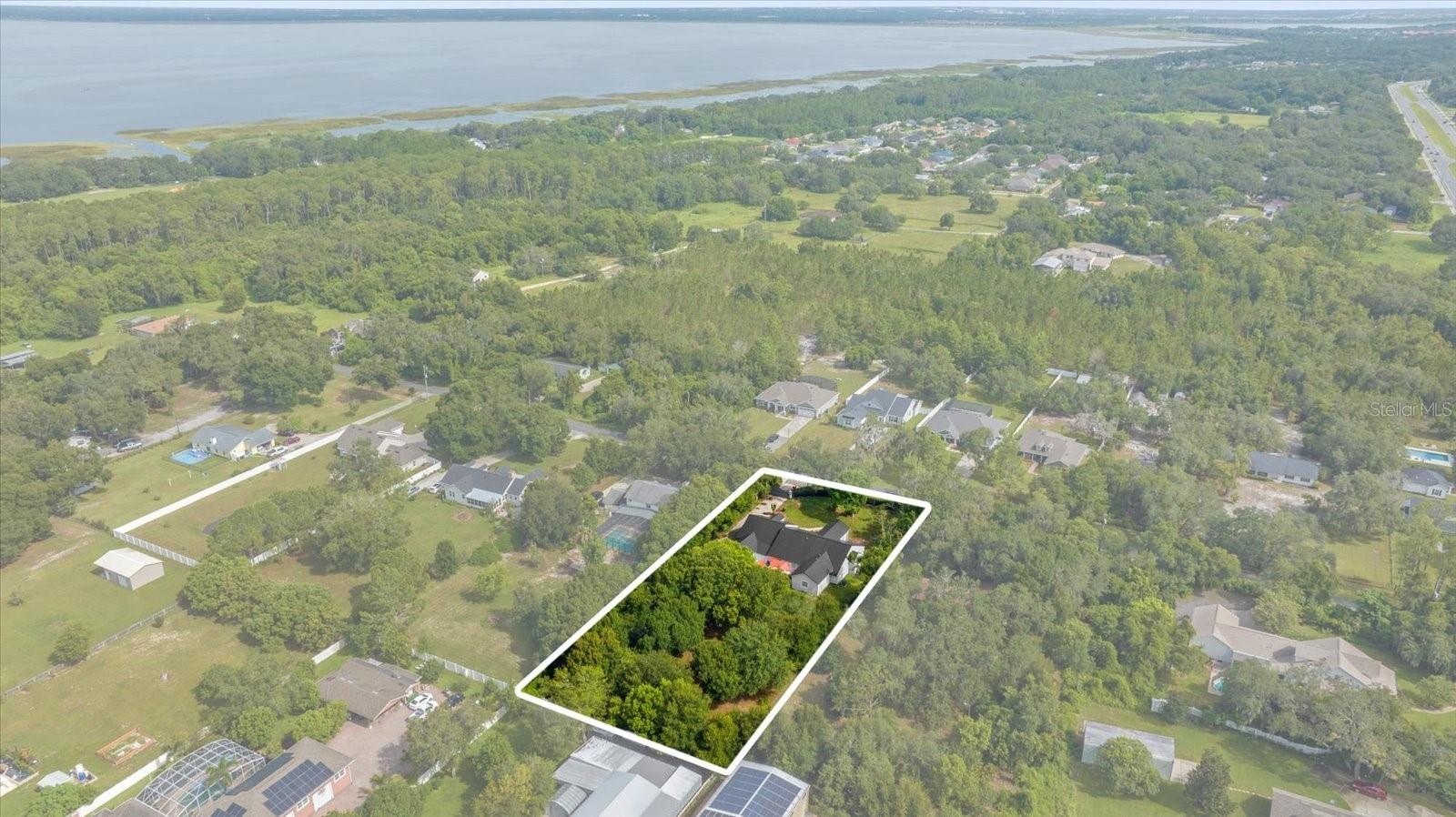 RUNNYMEDE OAKS UNREC - Residential