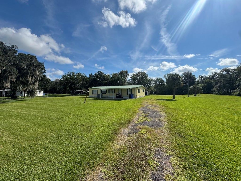Photo of 3420 SE 30th Street SE, Ruskin, FL 33570 (MLS # O6347108)