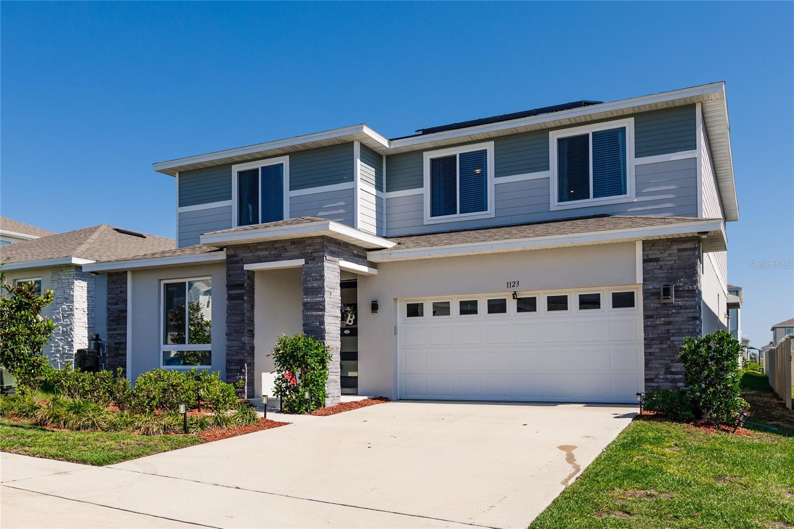 1123 SUGARWOOD STREET