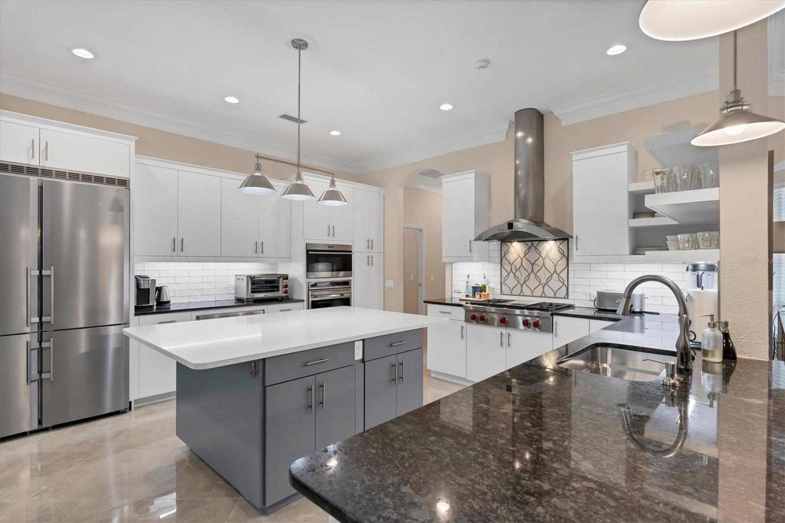 UNIVERSITY PARK COUNTRY CLUB - Residential