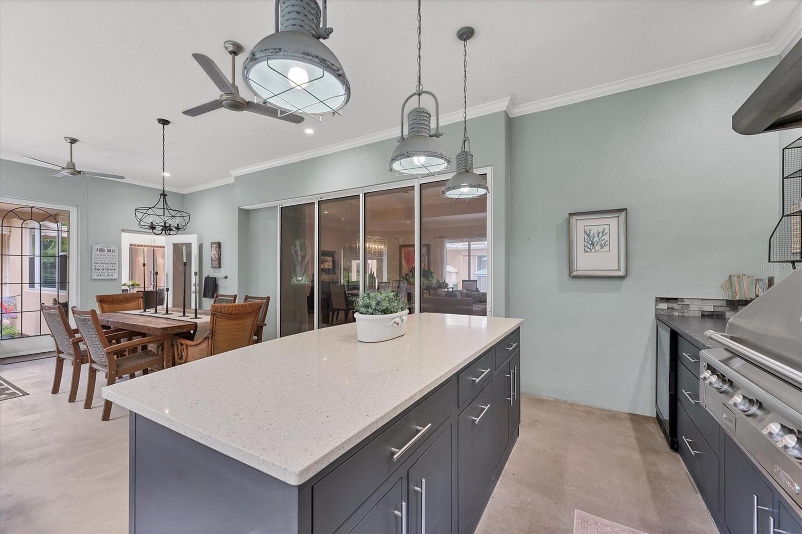 UNIVERSITY PARK COUNTRY CLUB - Residential