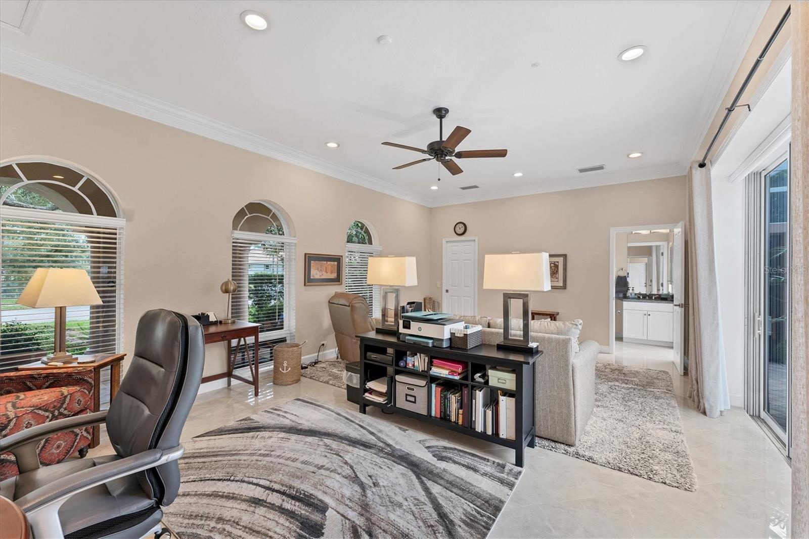 UNIVERSITY PARK COUNTRY CLUB - Residential