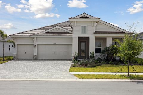 10422 LONGMEADOW AVENUE PARRISH FL 34219