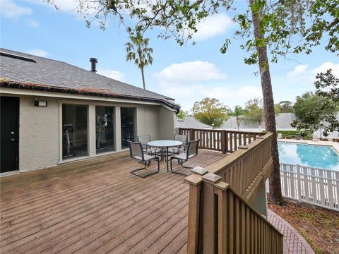 A home in LONGWOOD