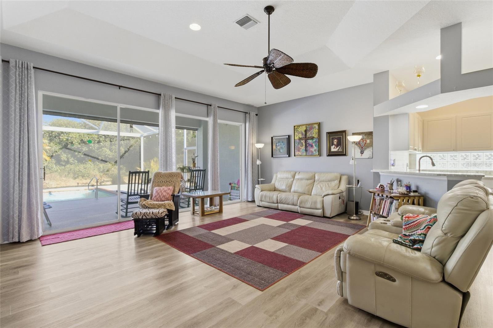 GRASSY OAKS - Residential