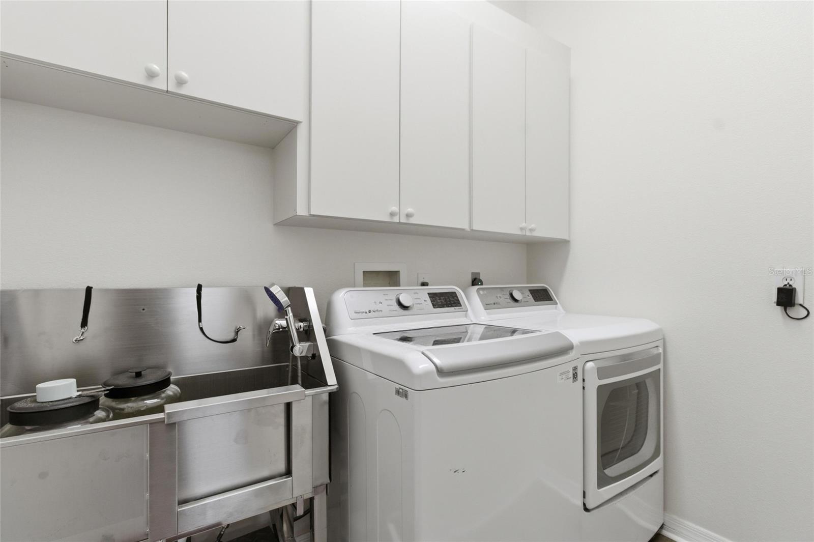 GRASSY OAKS - Residential