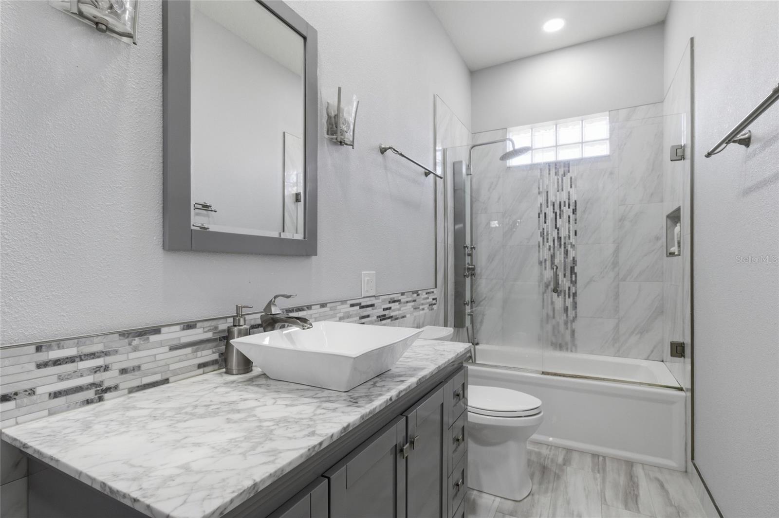 GRASSY OAKS - Residential