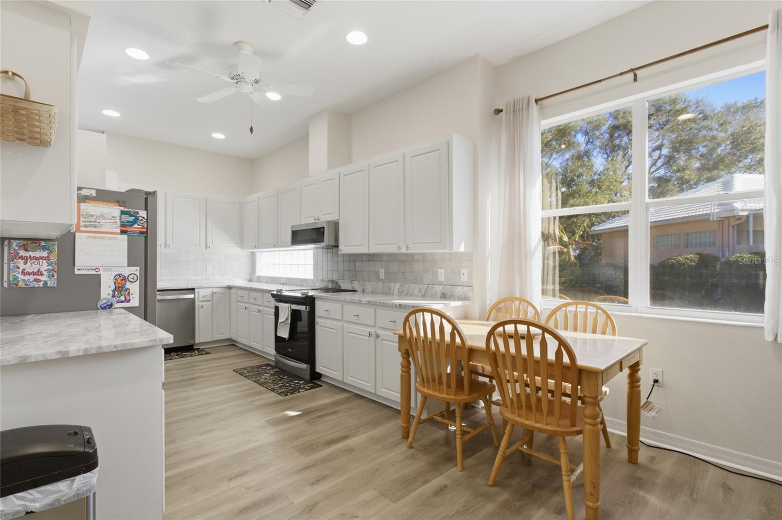 GRASSY OAKS - Residential