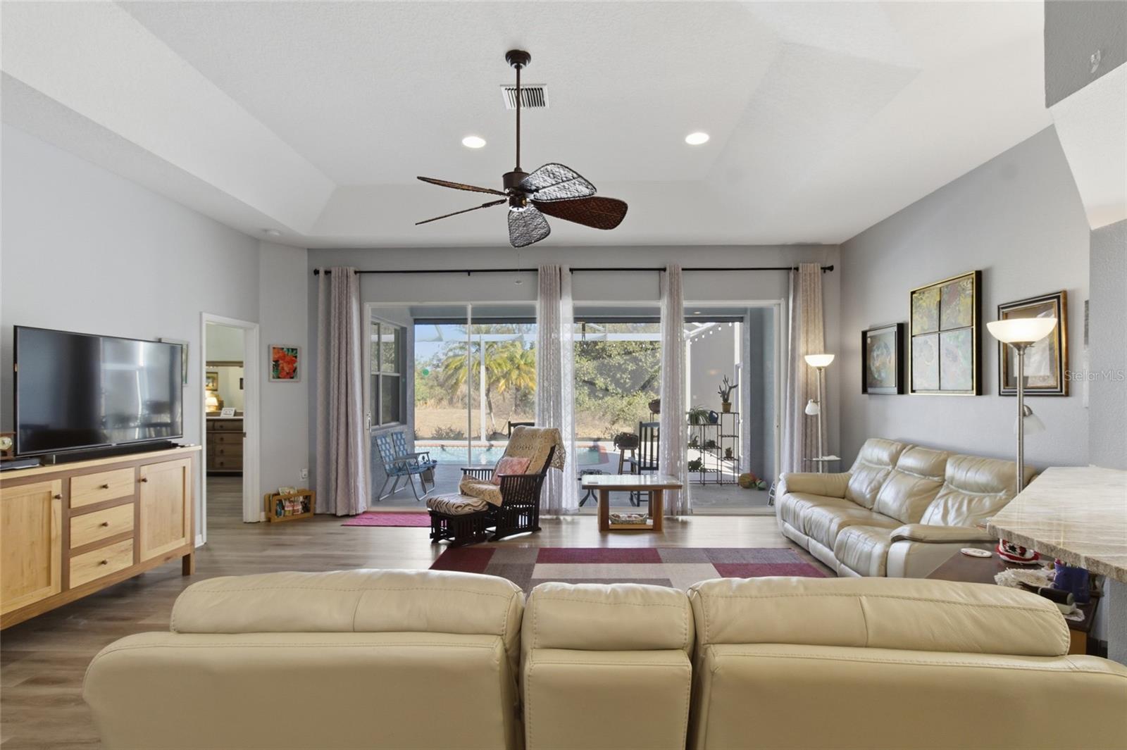 GRASSY OAKS - Residential