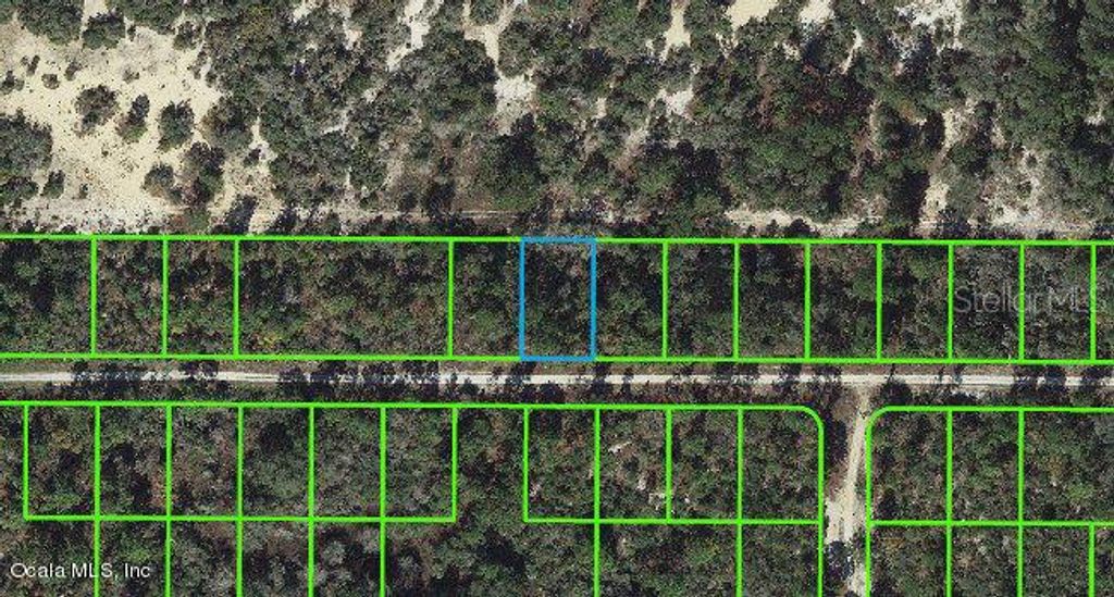 Photo of 236 Rolling Hills Drive, Lake Placid, FL 33852 (MLS # OM543132)