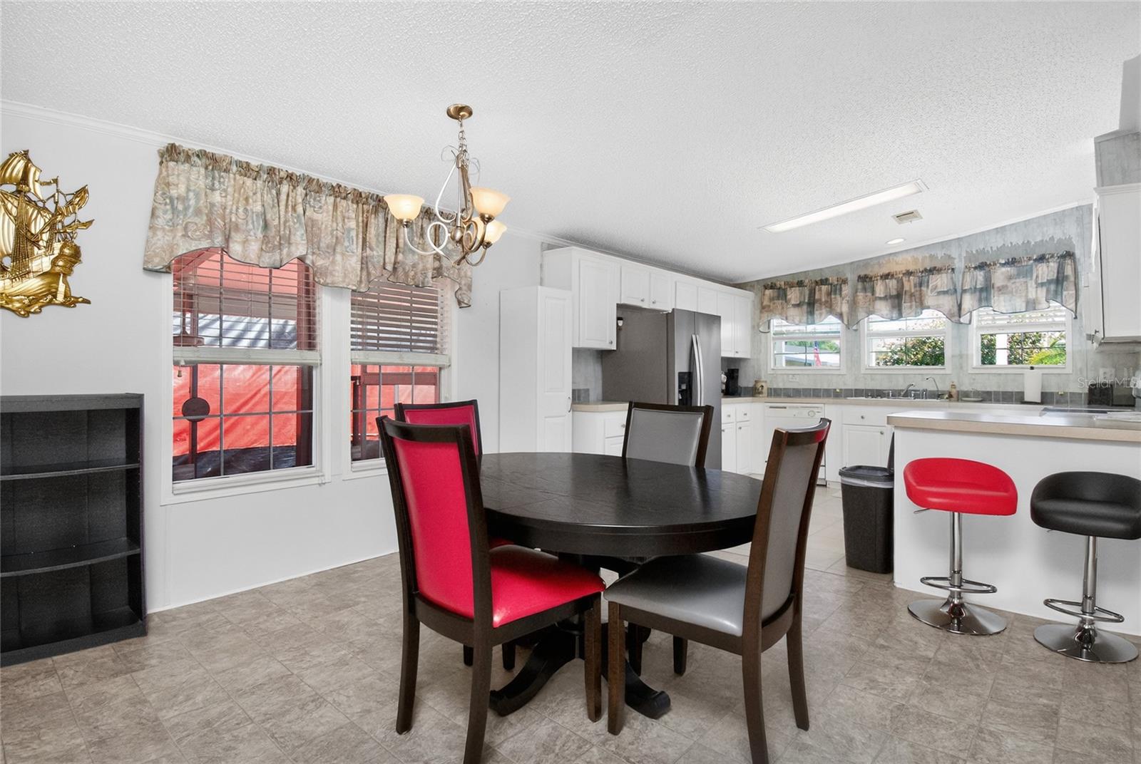 MARY LU MHP - Residential