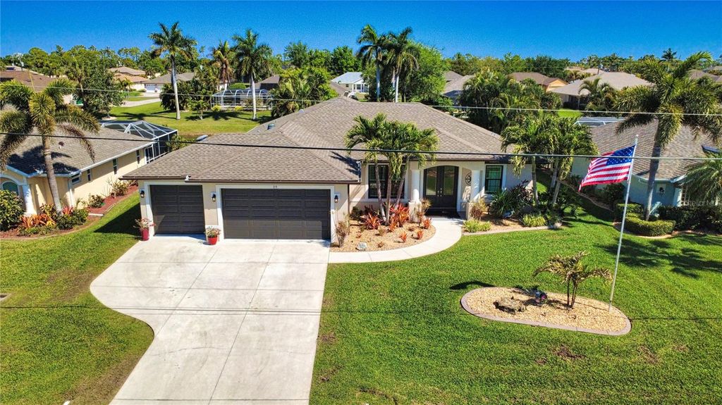 Photo of 39 Medalist Road, Rotonda West, FL 33947 (MLS # D6146949)