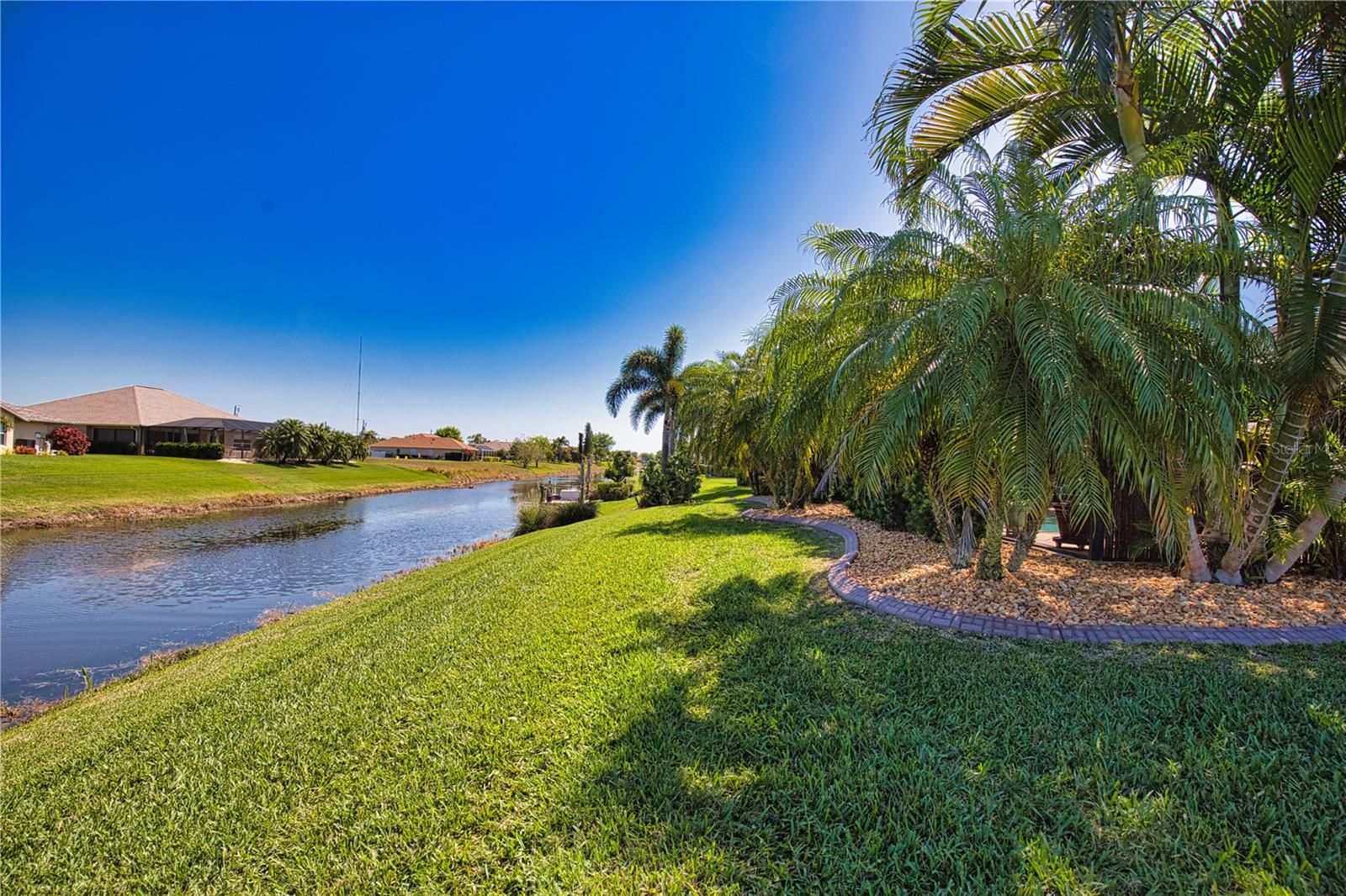 ROTONDA WEST WHITE MARSH - Residential