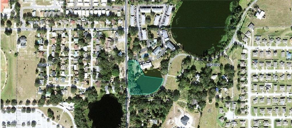 Photo of 26 Buckeye Road, Winter Haven, FL 33881 (MLS # A4690806)