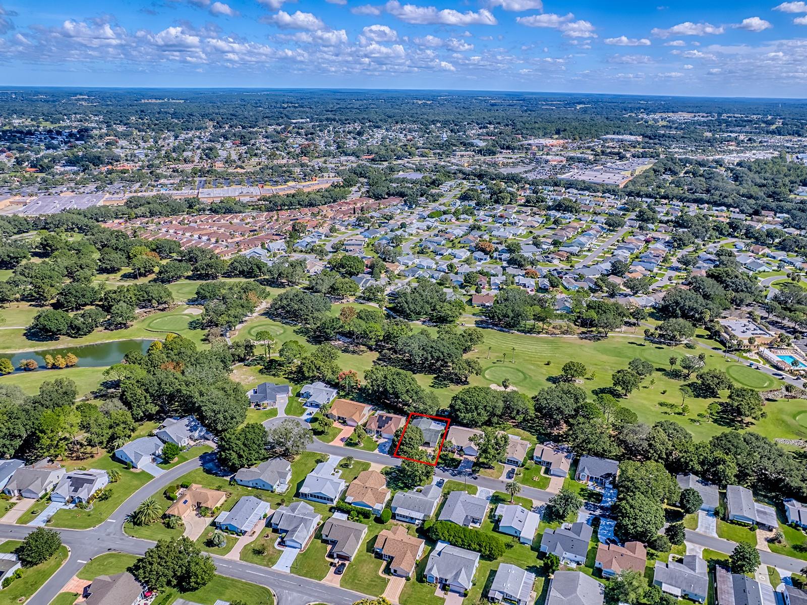LADY LAKE ORANGE BLOSSOM GARDENS UNIT 15 - Residential