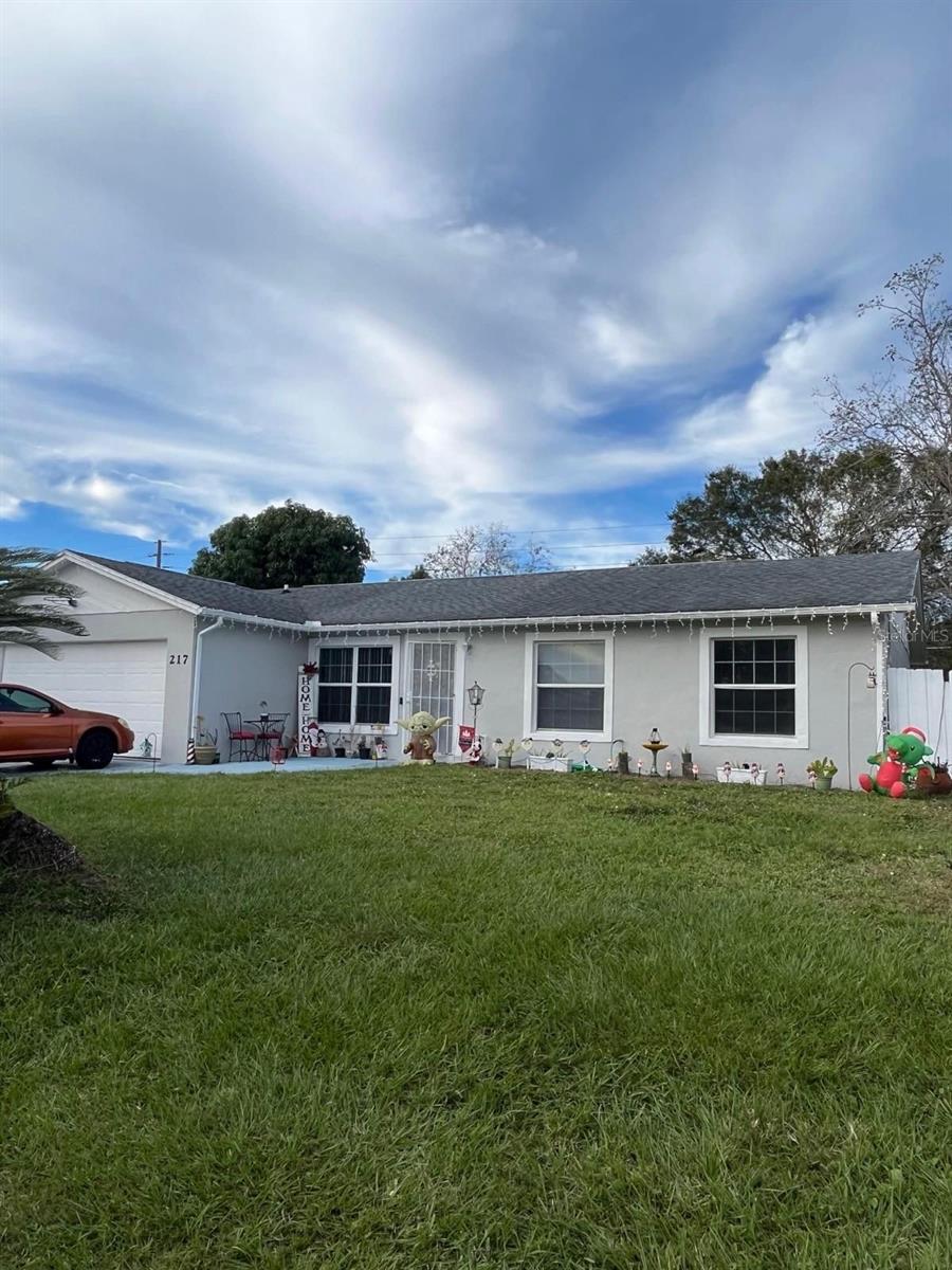 217 CITRUS DR