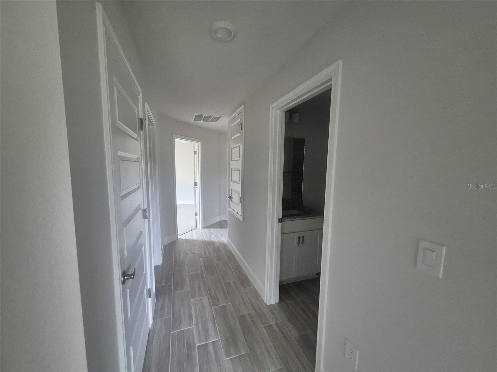HILL COUNTRY ESTATES - Residential
