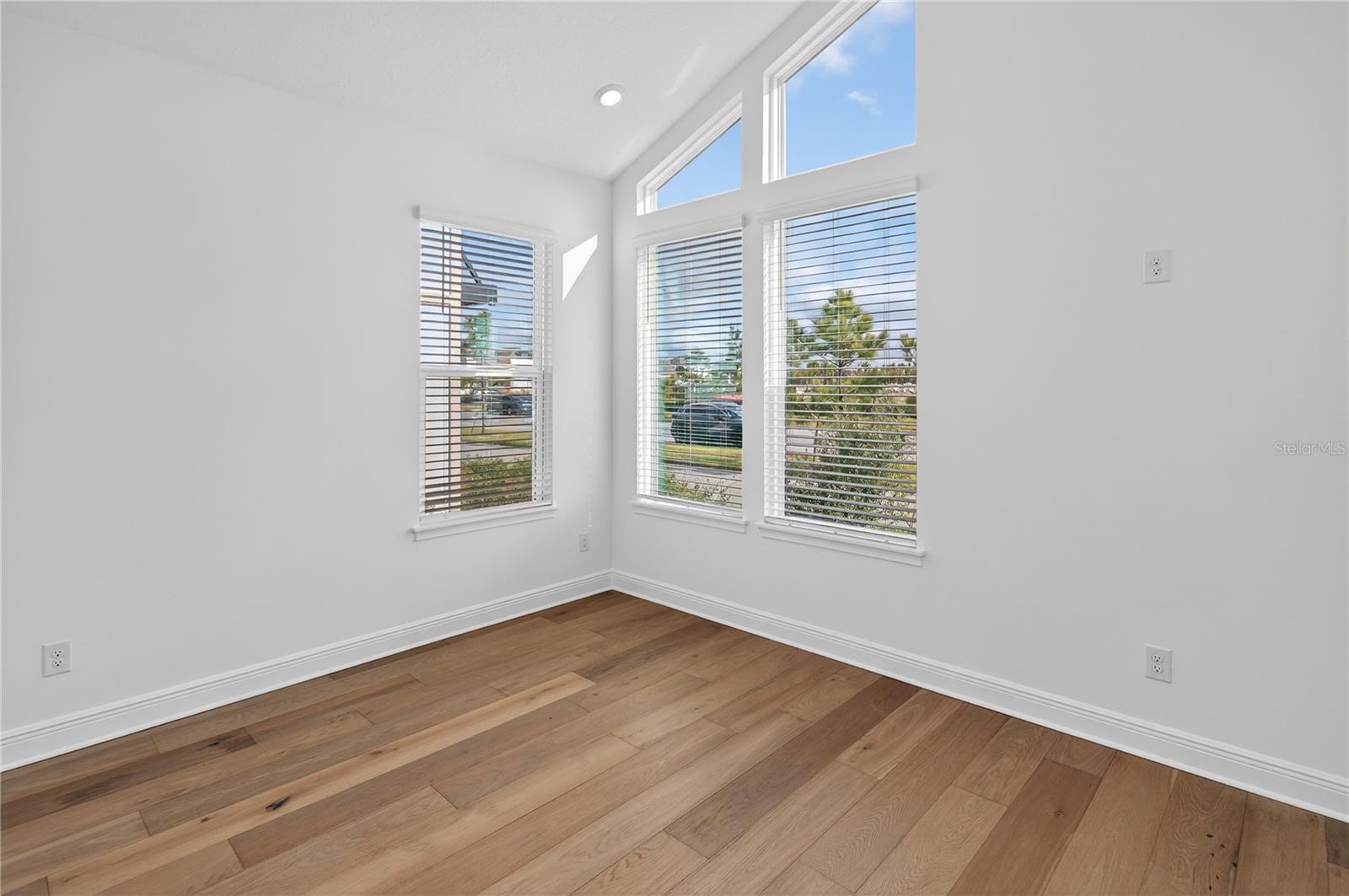 WESLYN PARK - Residential Lease