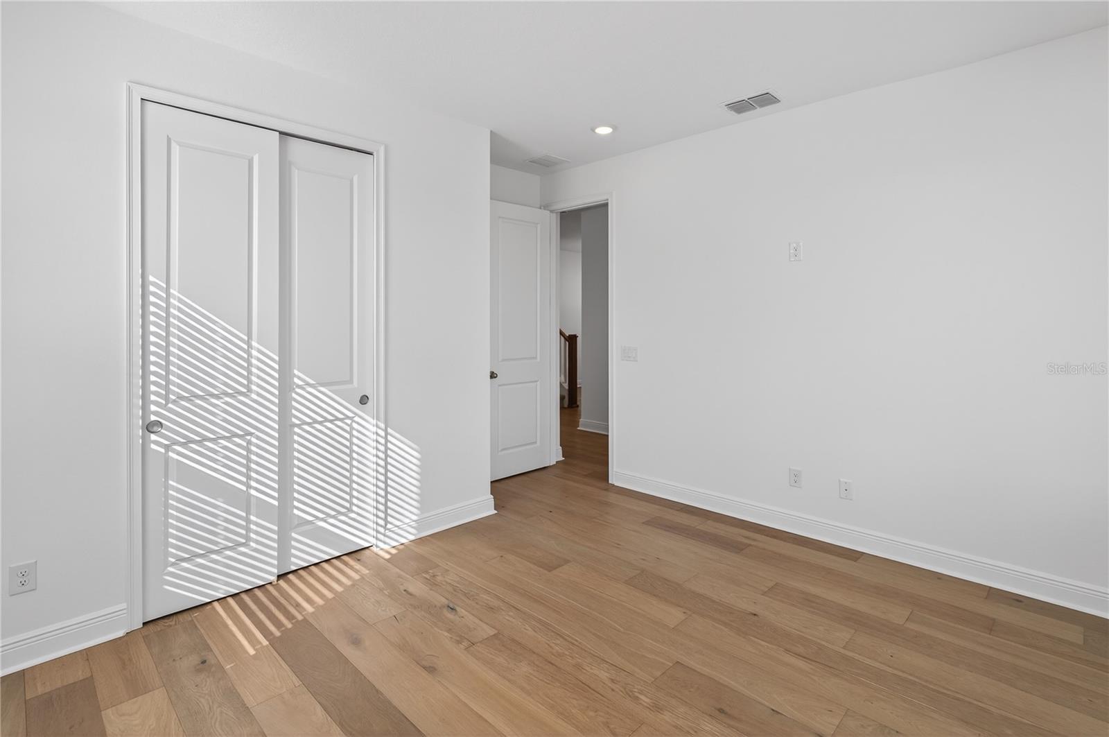 WESLYN PARK - Residential Lease