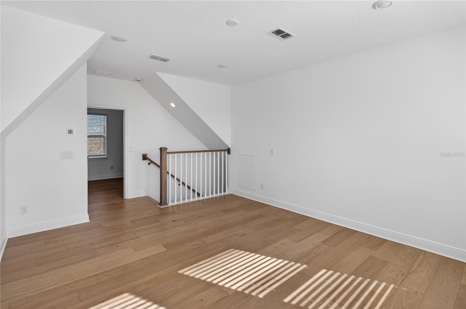 WESLYN PARK - Residential Lease