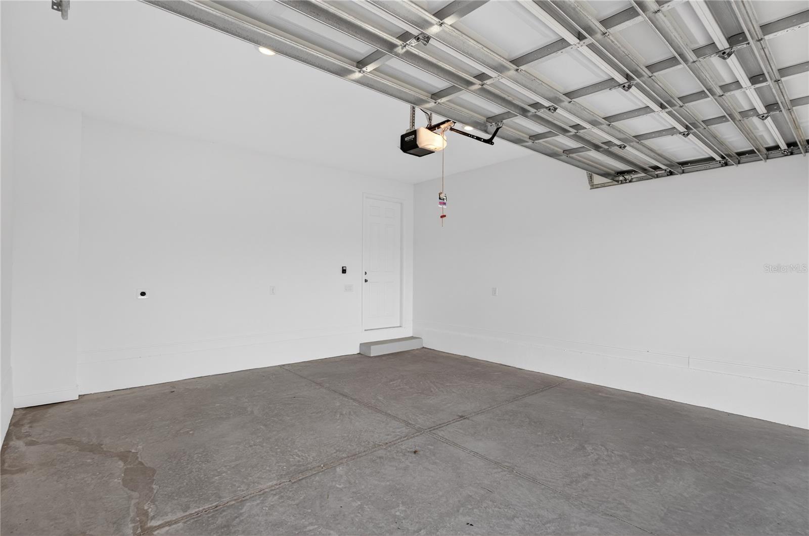 WESLYN PARK - Residential Lease