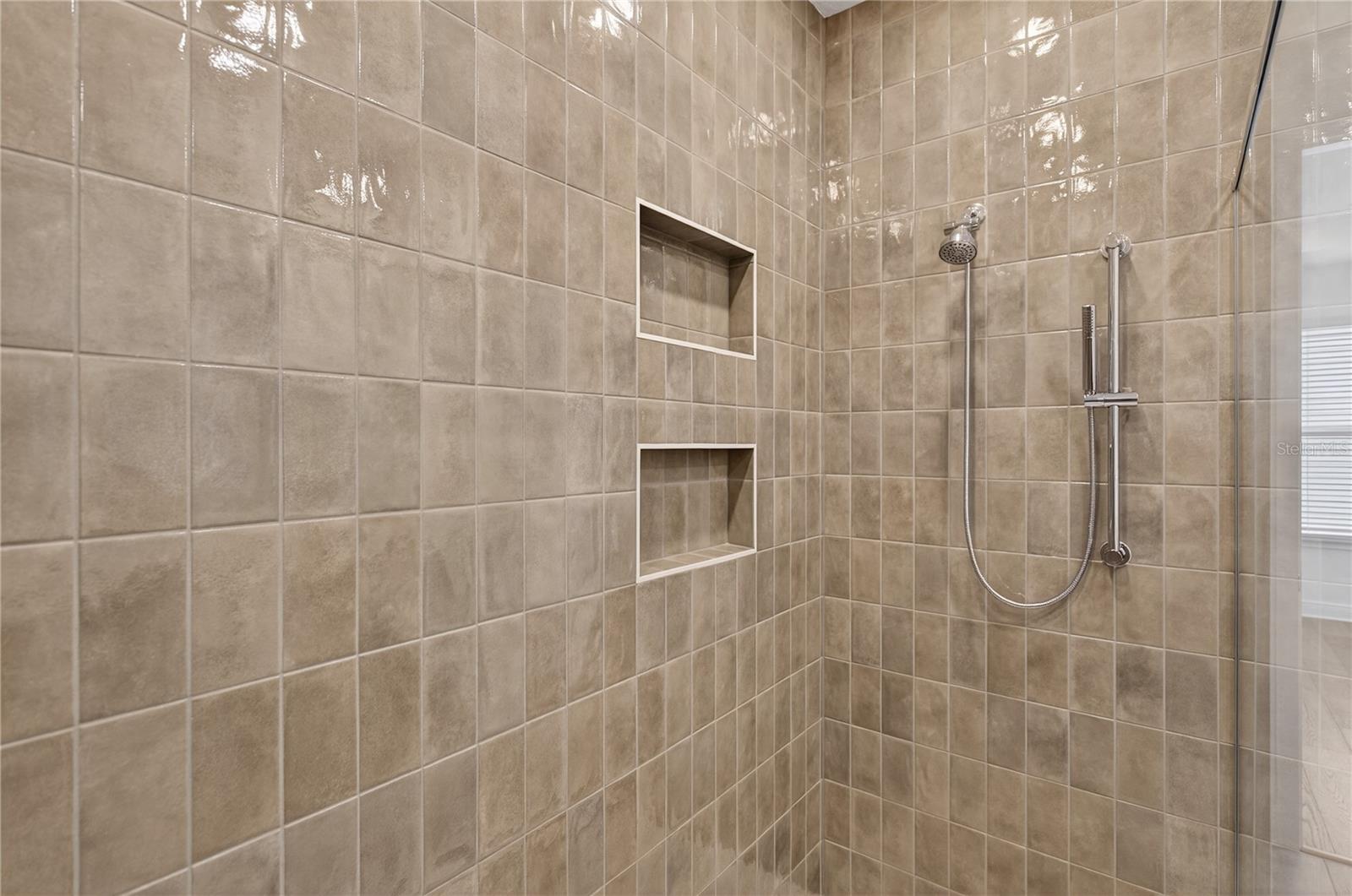 WESLYN PARK - Residential Lease