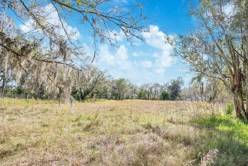 SIERRA PINES UNREC - Land