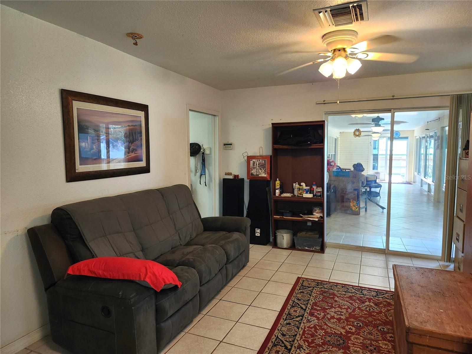 ACREAGE NONSUB - Residential