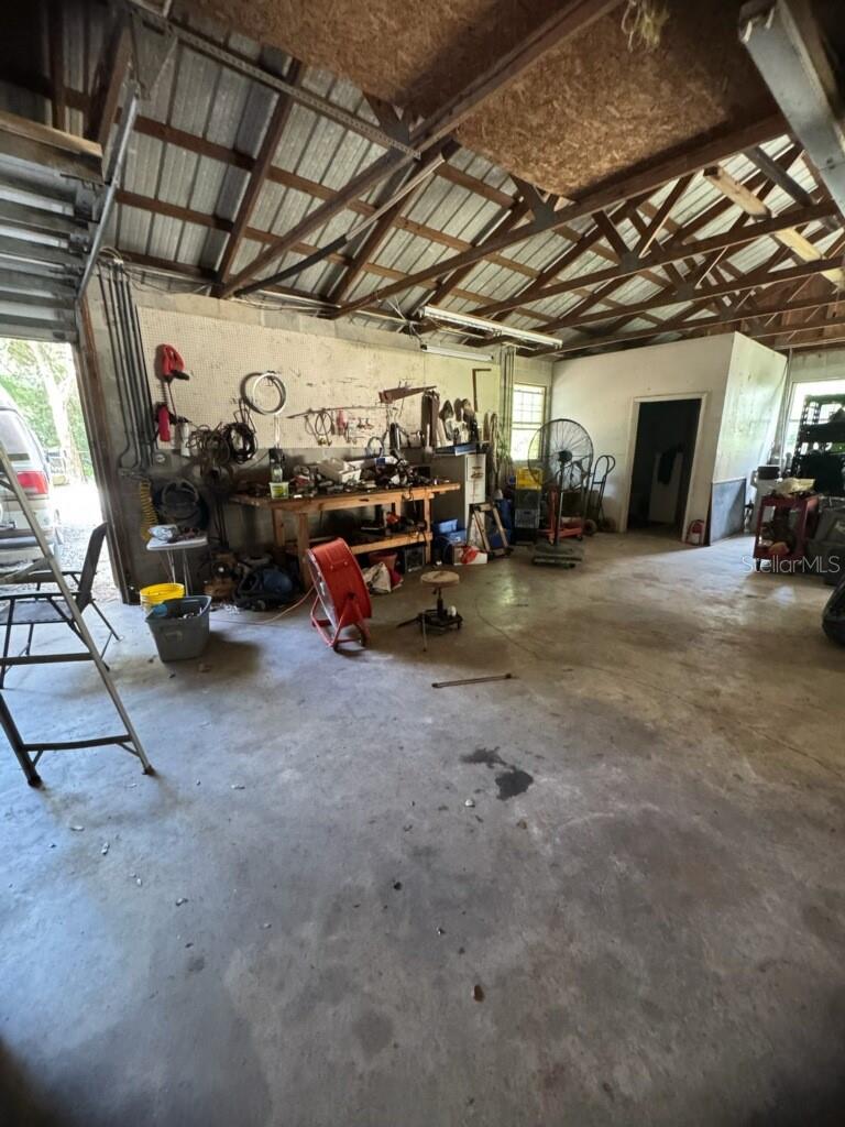 ACREAGE NONSUB - Residential