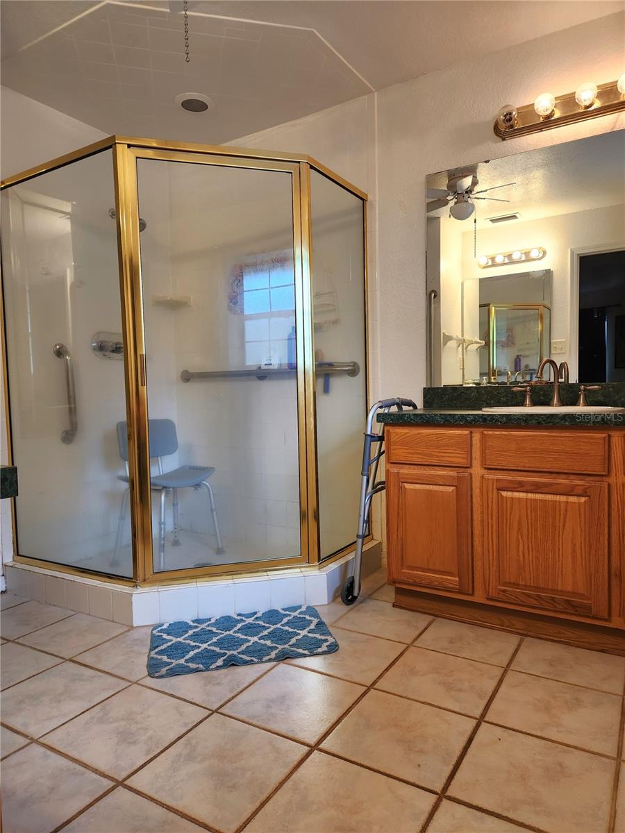 ACREAGE NONSUB - Residential