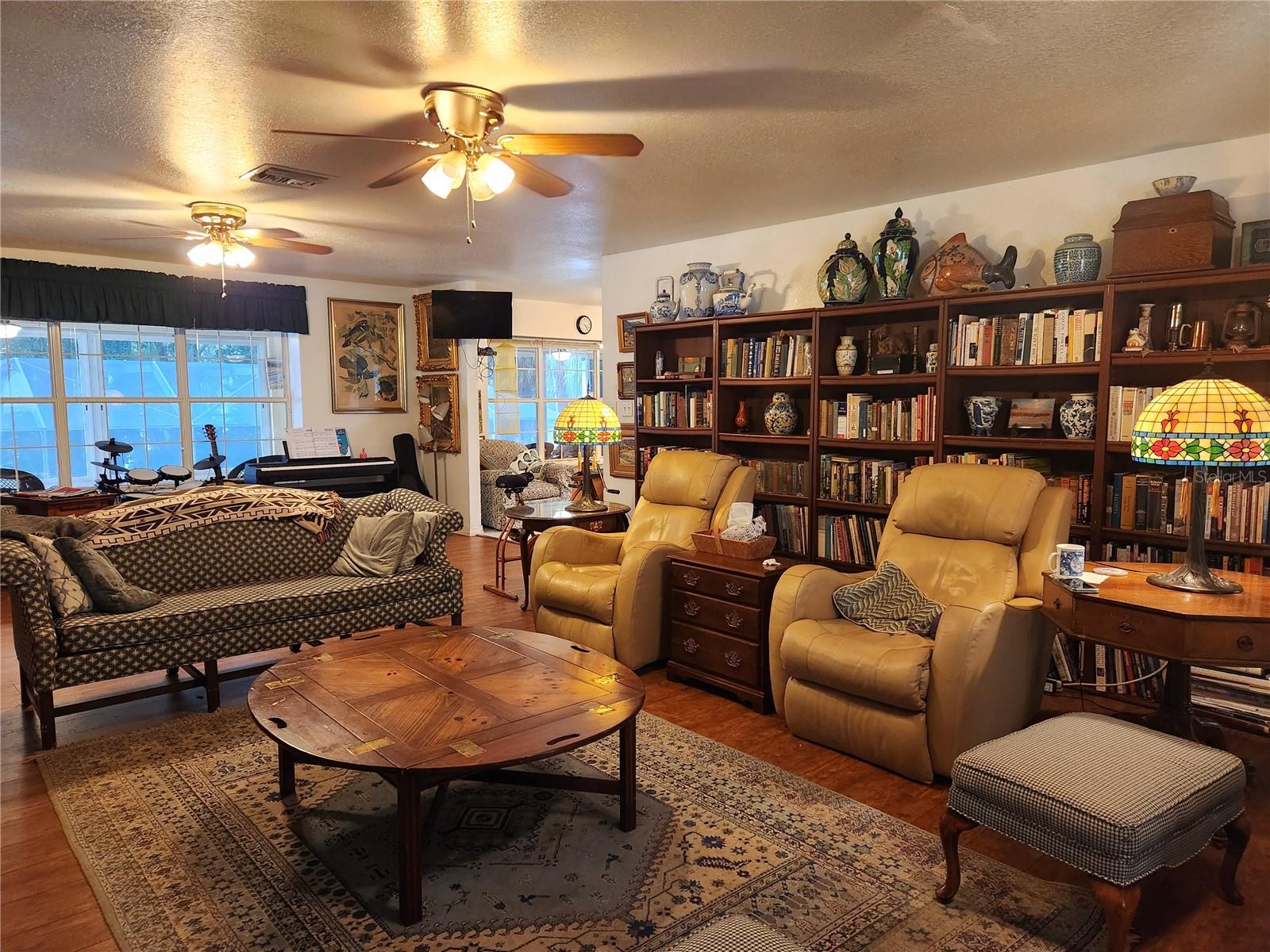 ACREAGE NONSUB - Residential