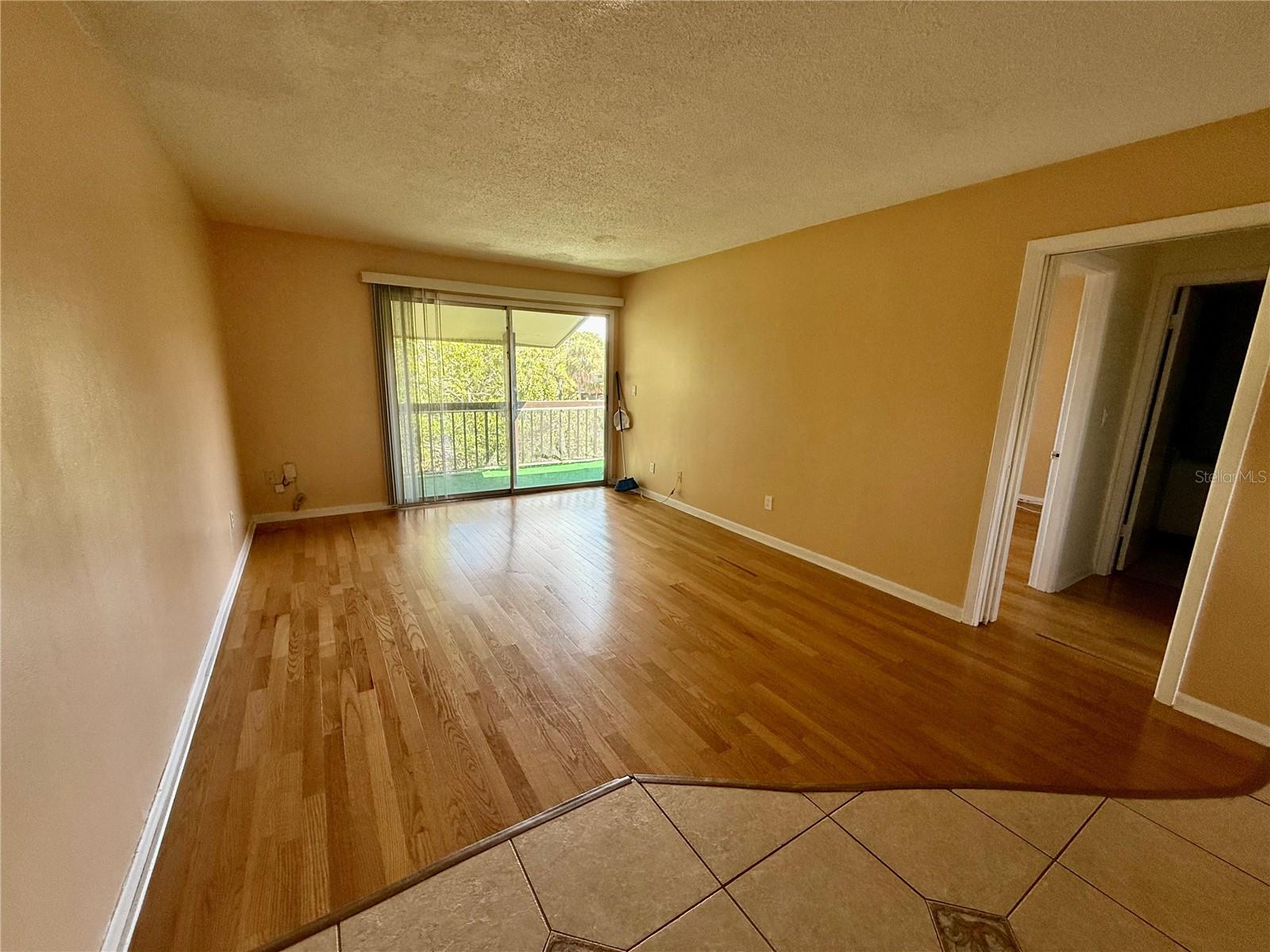 NORTH BAY VILLAGE CONDO - Residential Lease