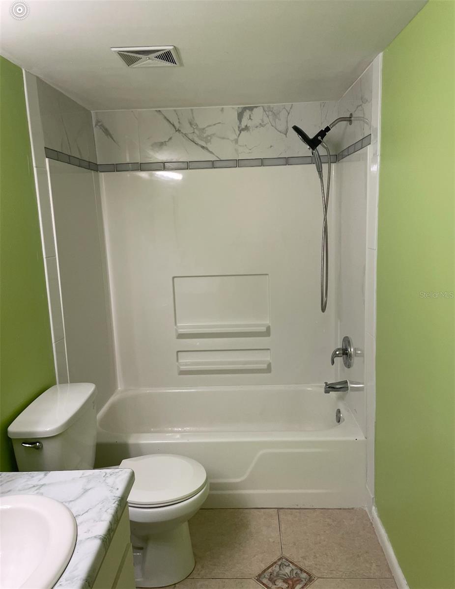 NORTH BAY VILLAGE CONDO - Residential Lease