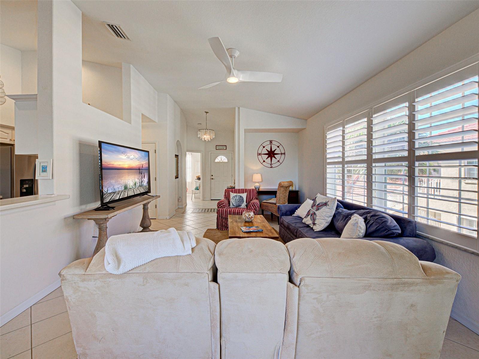 CASA DEL LAGO - Residential