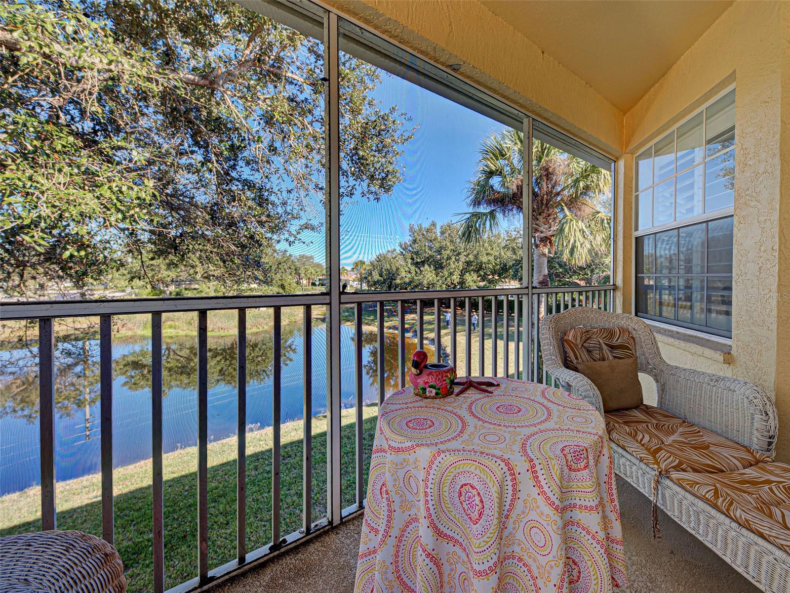 CASA DEL LAGO - Residential