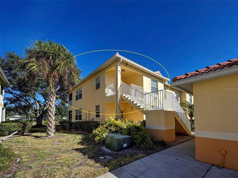 703 CASA DEL LAGO WAY 703 VENICE FL 34292