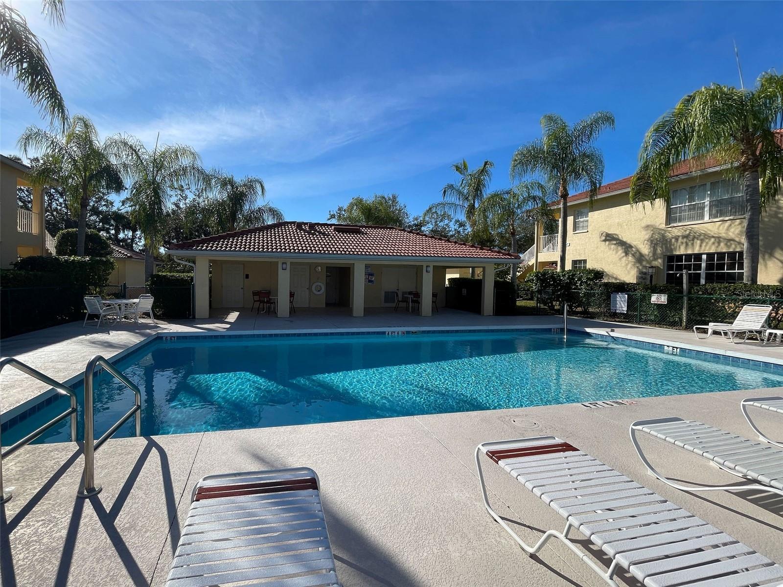 CASA DEL LAGO - Residential