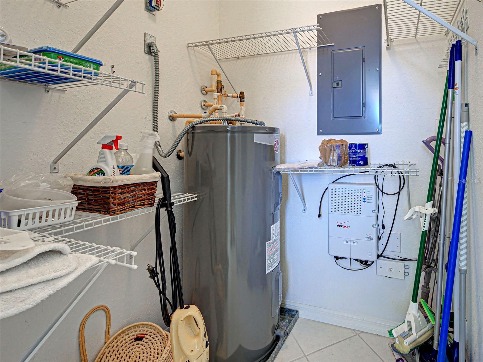 CASA DEL LAGO - Residential