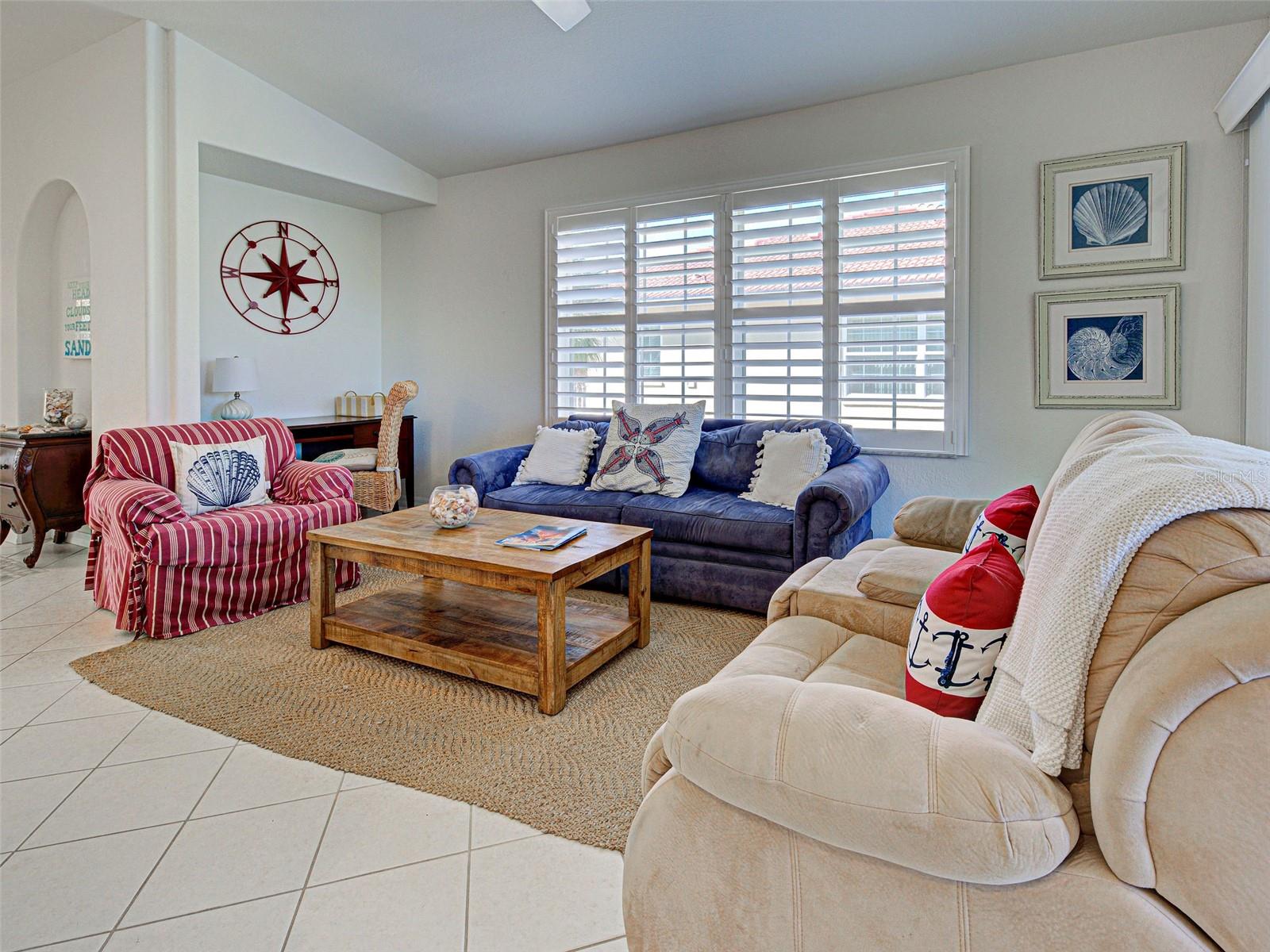 CASA DEL LAGO - Residential