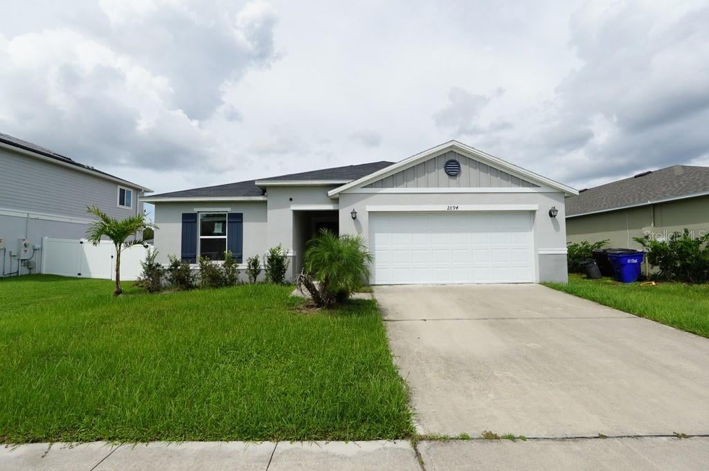 Photo of 2894 Mosshire Circle, Saint Cloud, FL 34772 (MLS # S5157598)