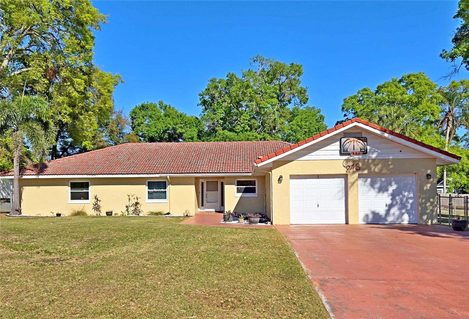 Listing image 1